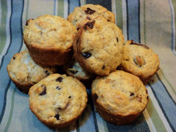 Low Fat Chocolate Banana Muffins. Photo by Nif