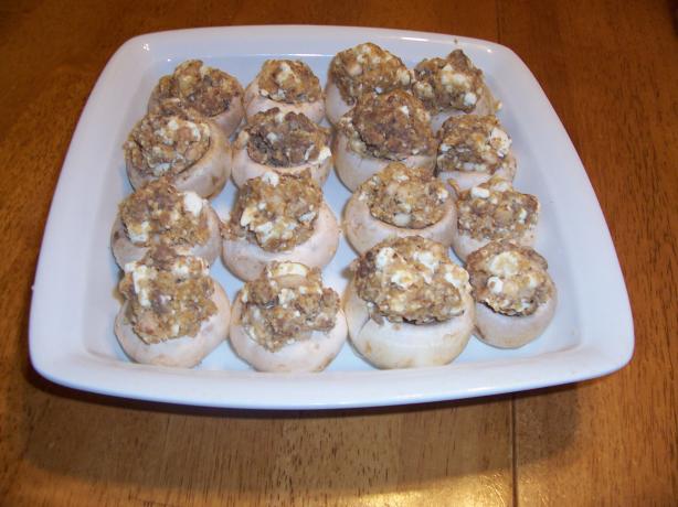 Grecian Style Stuffed Mushrooms. Photo by Tigua