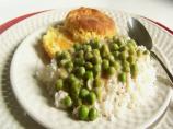 White Gravy/ Sauce With Peas. Photo by Bobtail