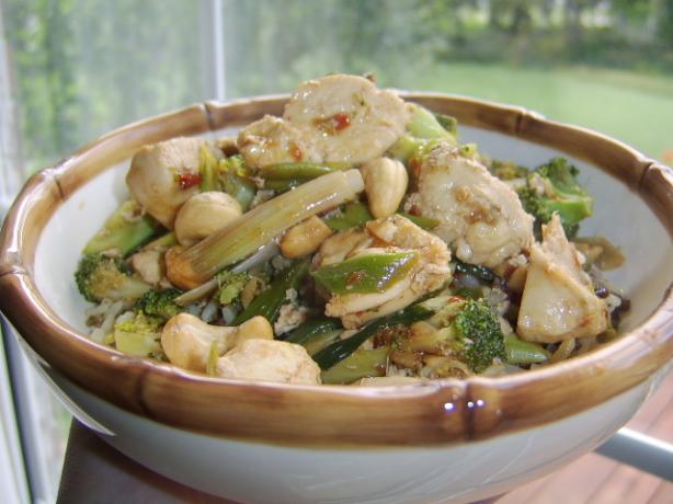 Fiery Cashew Chicken. Photo by LifeIsGood