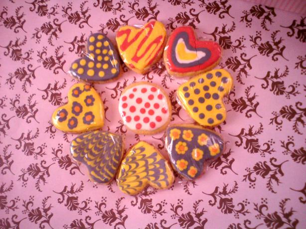 Cut-Out Cookies in a Flower Pot. Photo by newbie in cooking