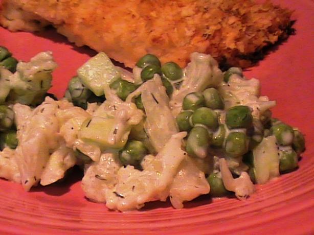Creamy Cauliflower-Pea Medley. Photo by loof