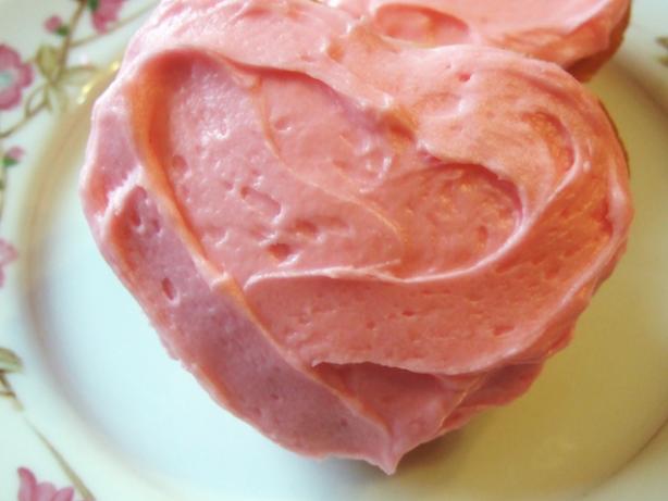 Strawberry and Cream Cupcakes. Photo by HokiesLady