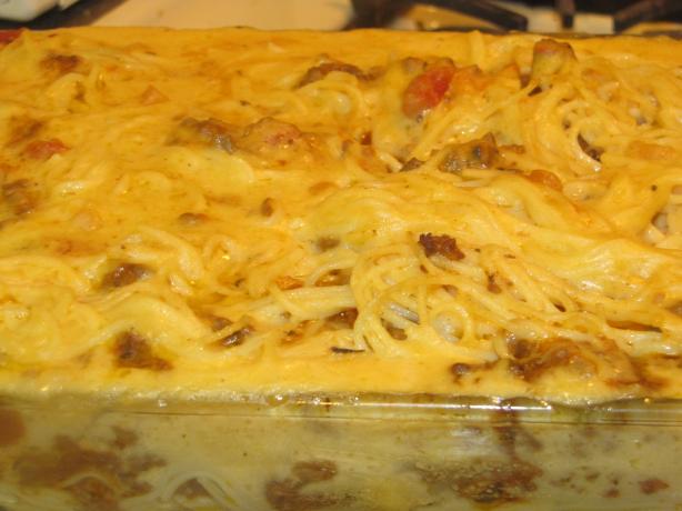 Spasagne or Spaghetti Pie. Photo by kellychris