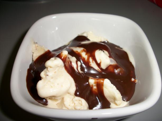 Simple Hot Fudge Sauce. Photo by quirkycook