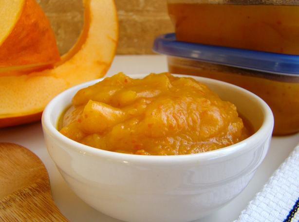 Pumpkin Puree in the Crock-Pot. Photo by Marg (CaymanDesigns)