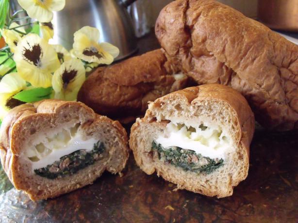 Bacon, Egg and Spinach Breakfast Rolls. Photo by Darkhunter