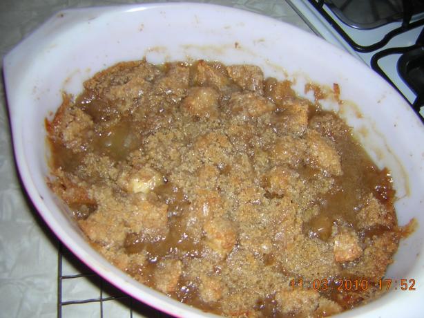 Sheila's Best Apple Crisp (No Oats). Photo by Chef #1502519 "Jacqi"