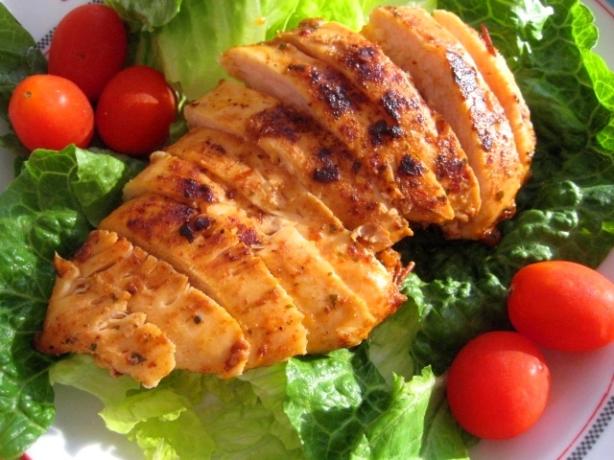 Chipotle Marinade for Grilled Chicken. Photo by gailanng