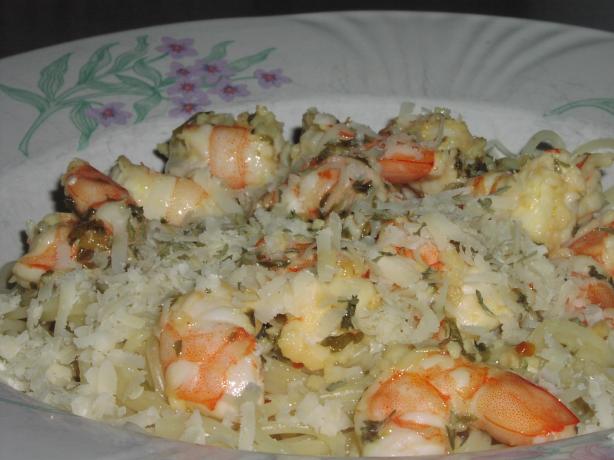 The Realtor's Shrimp Scampi W/Spaghetti. Photo by TeresaS