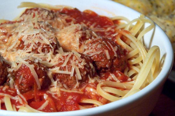 Linguine With Marinara Sauce and Meatballs. Photo by NcMysteryShopper