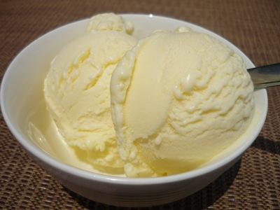 Luscious Lemon Ice Cream. Photo by robd16