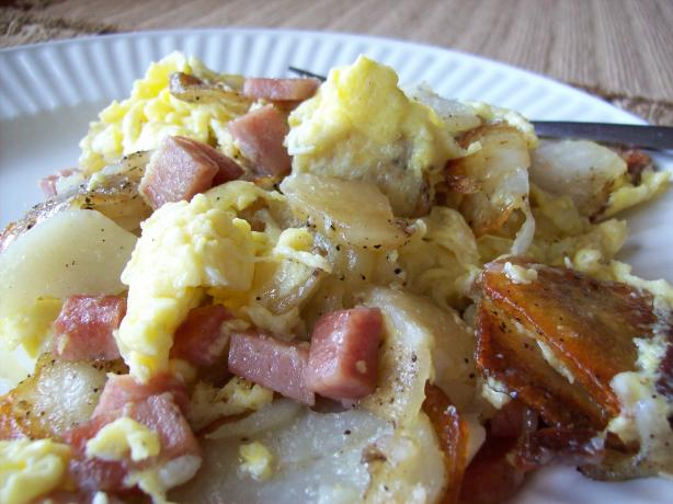 Poorman's Breakfast Skillet. Photo by Chef shapeweaver &copy;