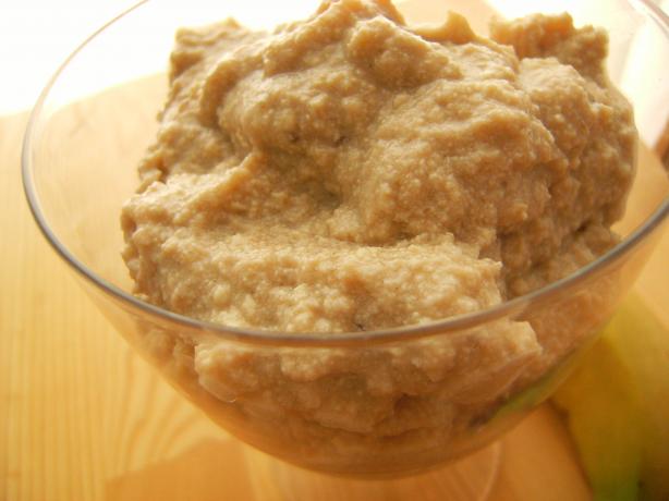 Super Simple Vegan Banana Pudding. Photo by Lalaloula