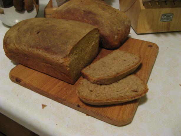 Blue Ribbon Winning Whole Barley Sandwich Bread (With Video!). Photo by melinderella