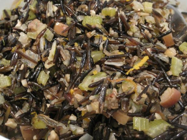 Apple Walnut Rice Stuffing (Vegan). Photo by magpie diner