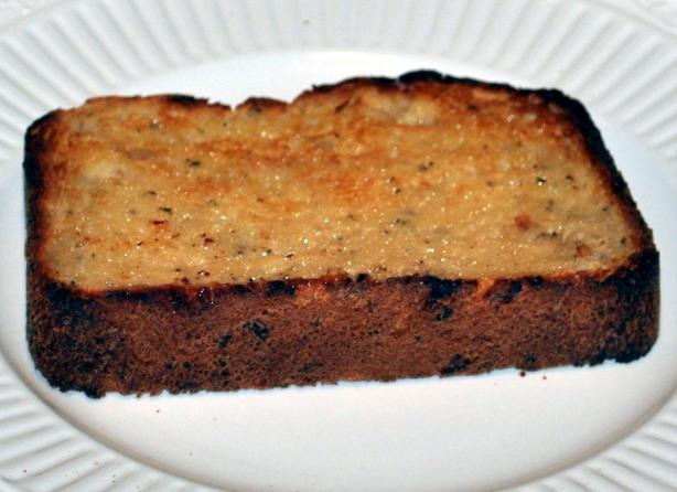 Cheese 'n Onion Bread ( Bread Machine). Photo by KateL
