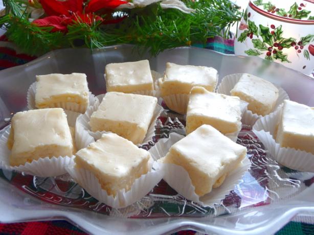 White Christmas Holiday Eggnog Fudge. Photo by BecR