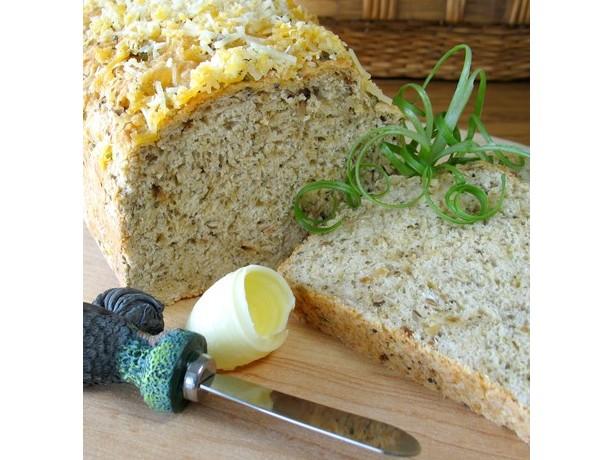 Quick and Easy Onion Beer Bread. Photo by Calee