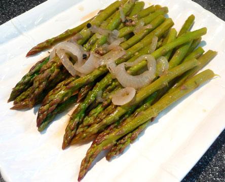 Julia Child's Asparagus Simmered in Onions, Garlic, and Lemon. Photo by Mikekey