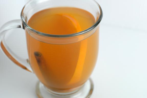 Hot Homemade Apple Cider. Photo by Elana's Pantry