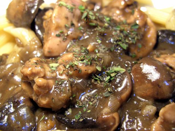 Chicken in a Riesling Sauce. Photo by JustJanS