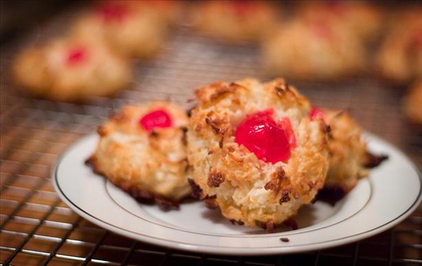 Coconut Macaroons. Photo by oregongirl
