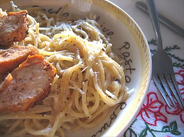 Mean Chef's Fettuccine Alfredo. Photo by Juju Bee