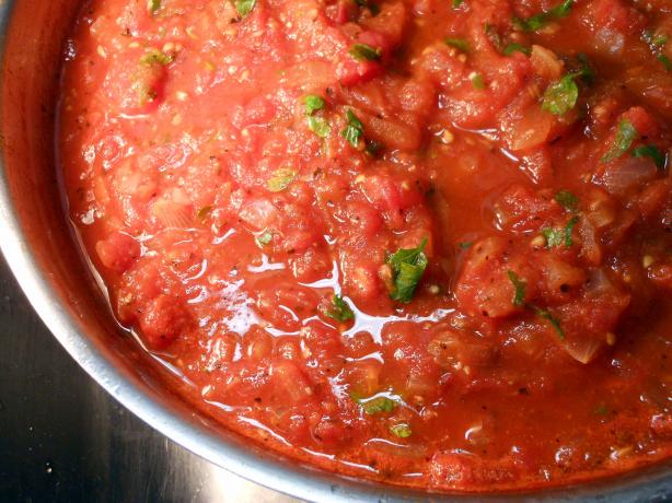 Fresh Tomato Pasta Sauce. Photo by JustJanS