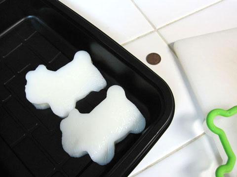 Vanilla Vodka Almond Jigglers. Photo by Thuha
