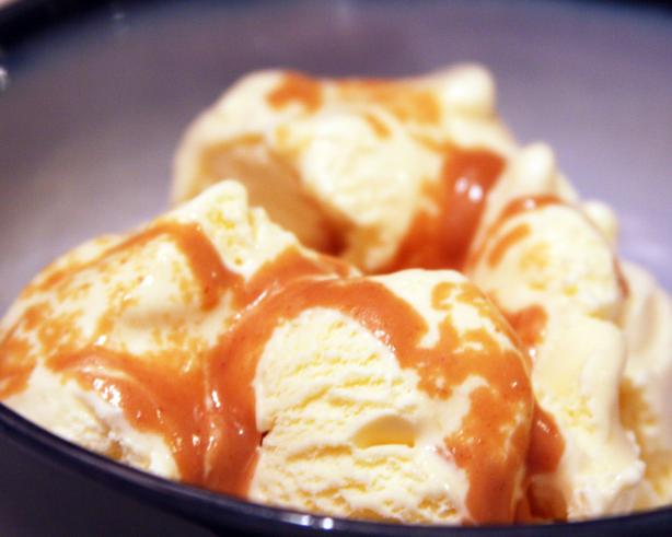 Peanut Butter Sauce for Ice Cream (Friendly's Copycat). Photo by Chef #631739