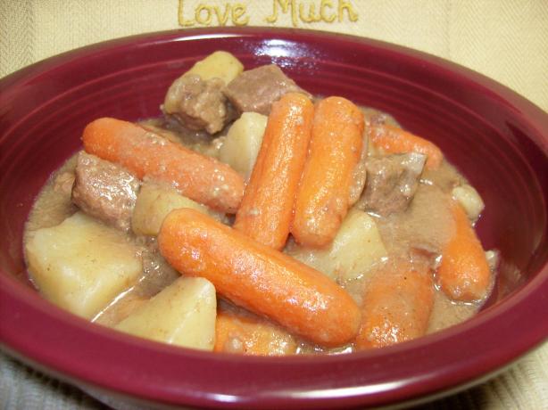 Comforting Slow-Cooker Beef Stew. Photo by Chef shapeweaver &copy;