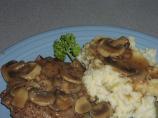 Cube Steak With Gravy and Potatoes (Ww)
