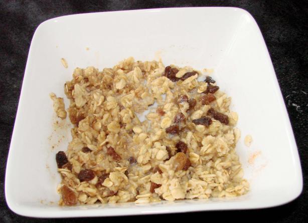 Perfect Microwave Oatmeal for One. Photo by Boomette