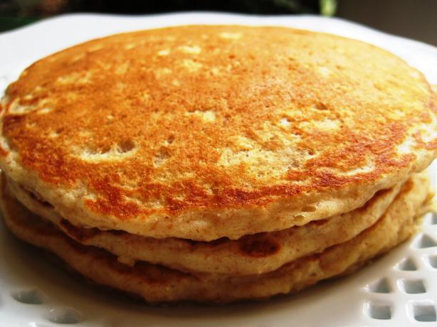 Hearty Oatmeal Pancakes. Photo by gailanng