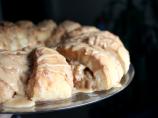 Cinnamon Leaf Ring Coffee Cake