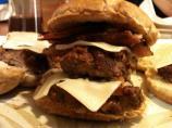 Creamy Blue Cheese-Infused,onion & Bacon Cheeseburger Slider