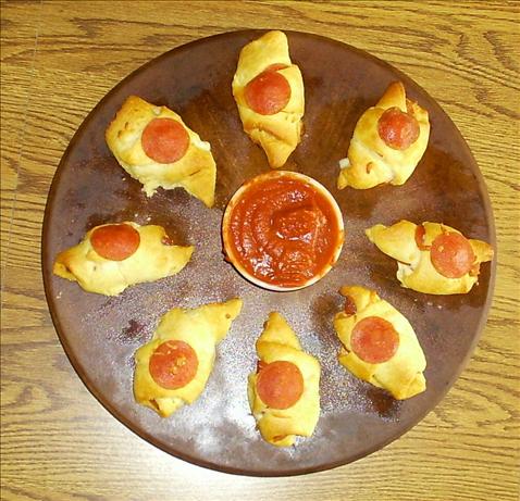 Pepperoni and Cheese Crescent Roll-ups. Photo by Chef Naomi