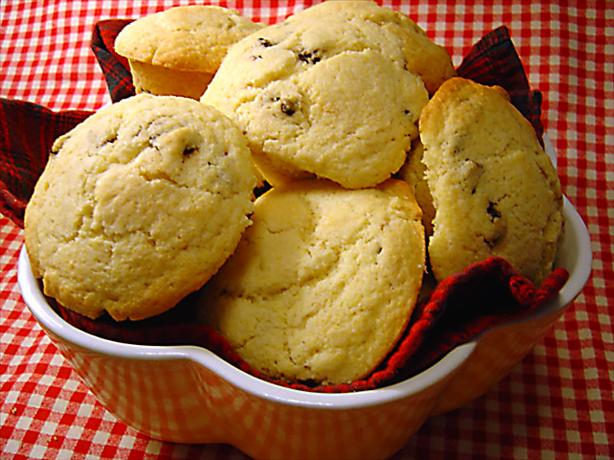 Mean Chef's Dried Cherry Corn Muffins. Photo by Sue Lau