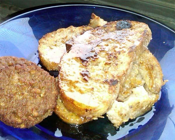 Banana Nut French Toast. Photo by Viki Anderson