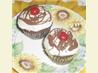 Chocolate-covered Cherry Cupcakes