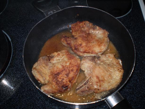 Old-Fashioned Pan-Fried Pork Chops. Photo by RedJim