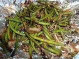 Asian Grilled Green Beans. Photo by momaphet