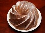 German Apple Walnut Bundt Cake