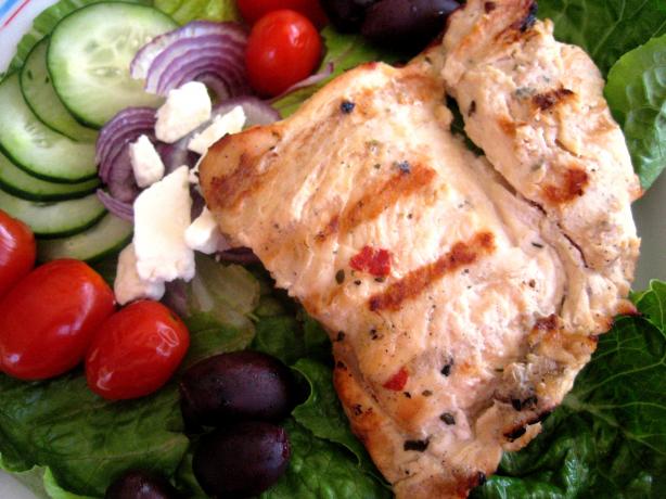Greek Salad With Oregano Marinated Chicken. Photo by gailanng