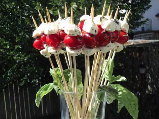 Caprese Appetizer. Photo by Nif