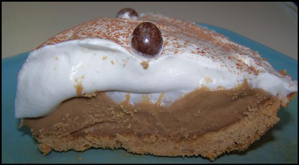 Cafe au lait Pie. Photo by kzbhansen