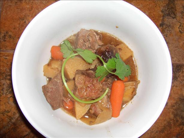 Niku Jaga (Japanese Beef Stew in the Crock Pot). Photo by mersaydees