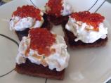 Skagenr&ouml;ra - Swedish Creamy Dill Prawn Toasts With Caviar