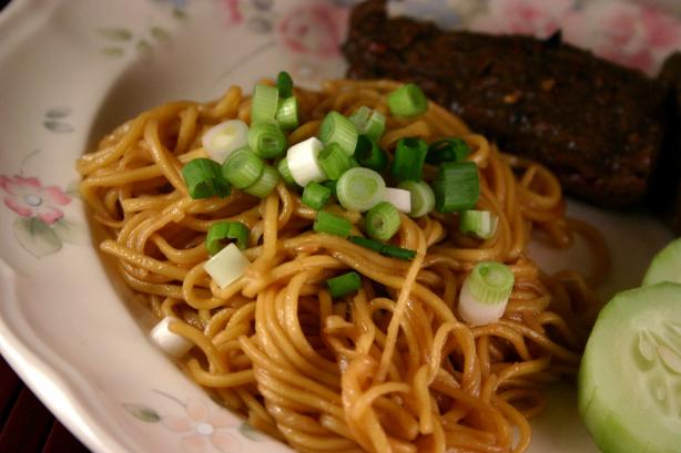Pioneer Woman's Simple Sesame Noodles. Photo by SashasMommy